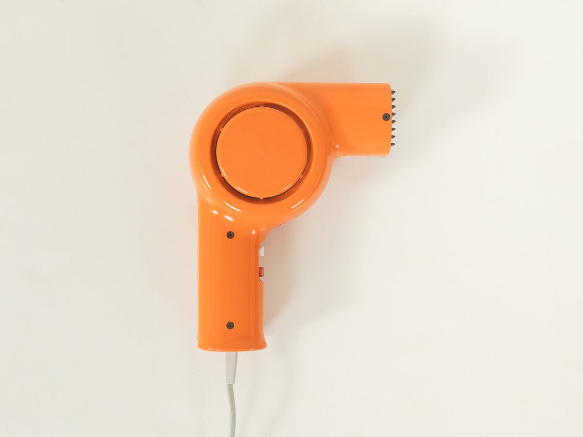 Braun HLD 6 hair dryer, space-age blow dryer