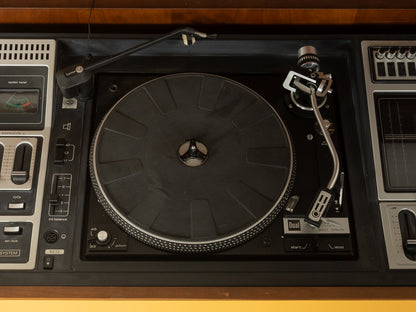 Space Age Rosita music cabinet, Dual turntable
