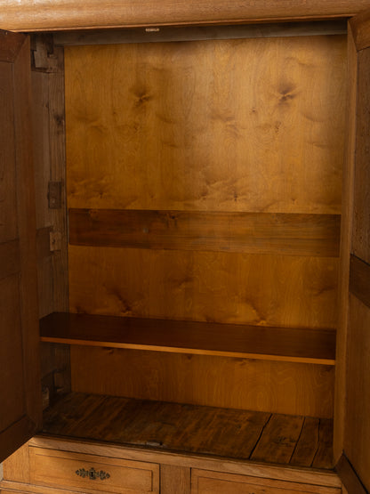 Antiker Kleiderschrank aus Eichenholz - Bild 7