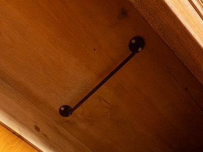 Antiker Kleiderschrank aus Eichenholz - Bild 12