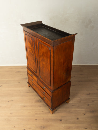 Kleiderschrank im Viktorianischer-Stil - Bild 5