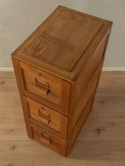 1920er Jahre Aktenschrank - Mid Century Friends - Vintage - Retro - Mid Century
