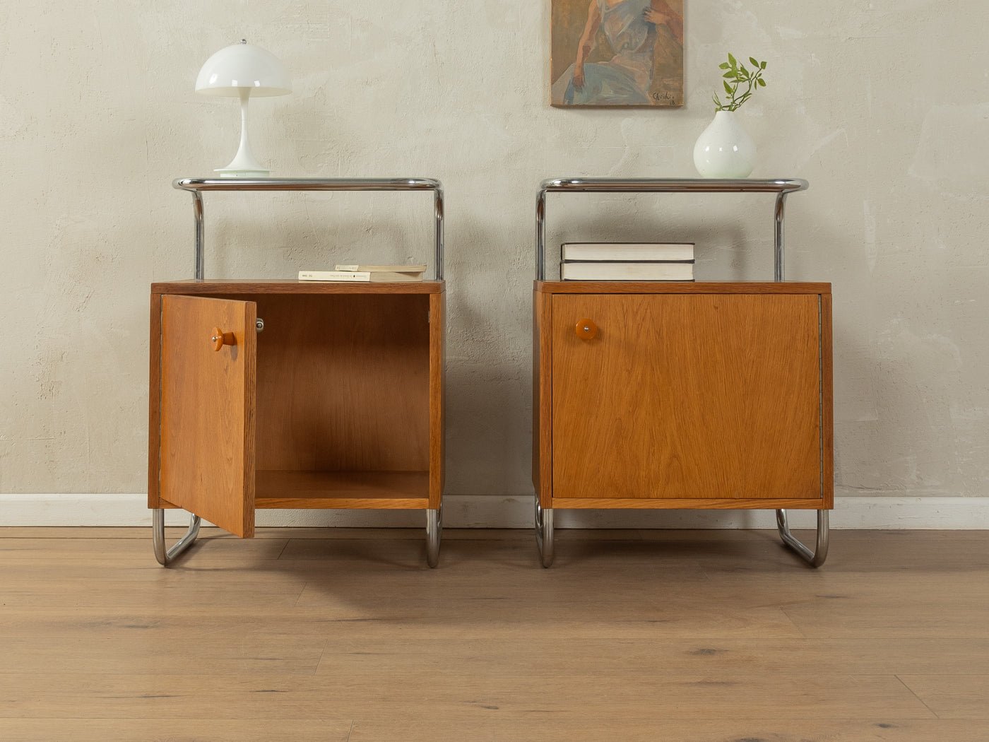 1930er Jahre Nachttische, Kovona - Mid Century Friends - Vintage - Retro - Mid Century