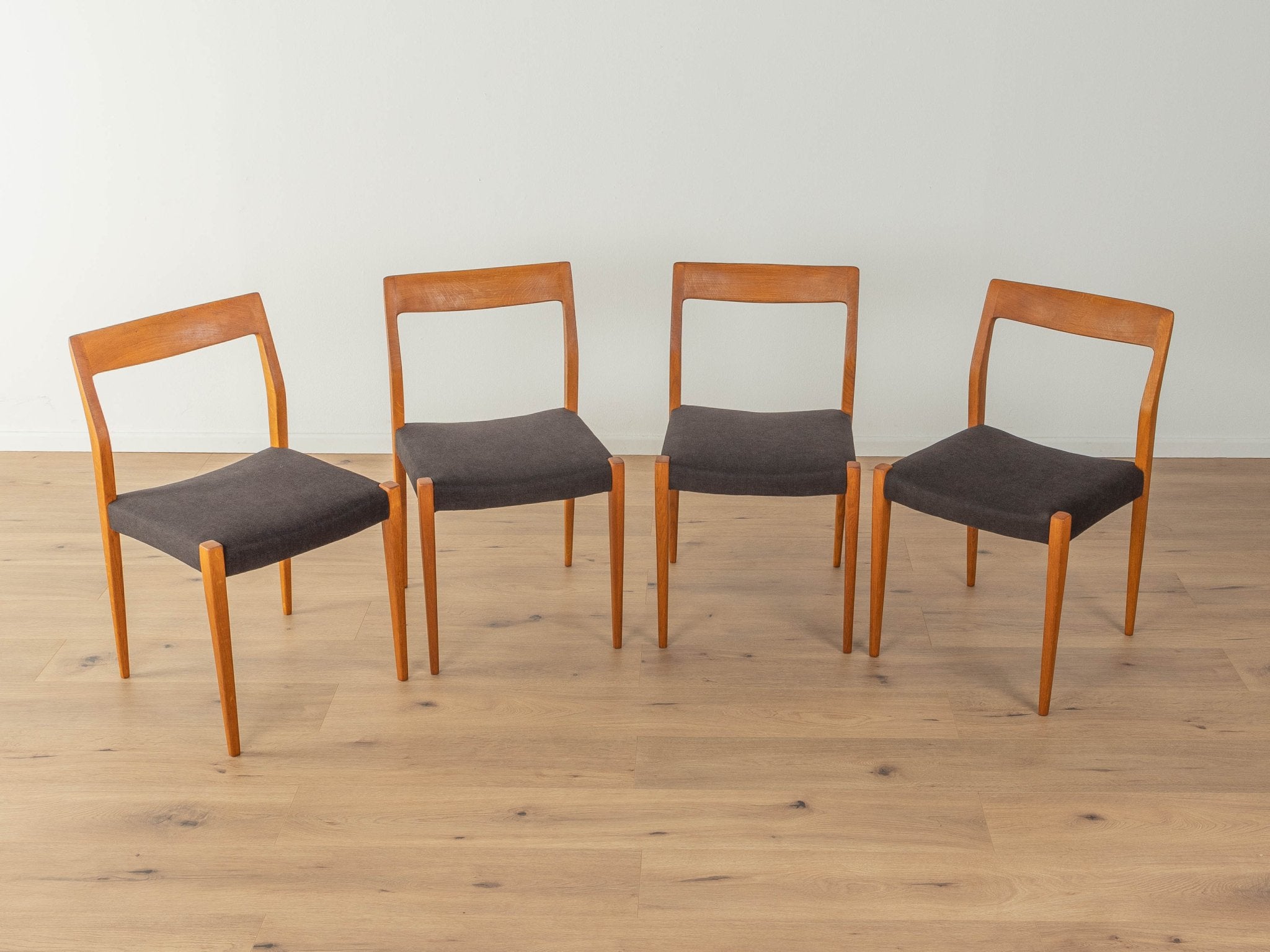 1950er Jahre Esszimmerstühle - Mid Century Friends - Vintage - Retro - Mid Century