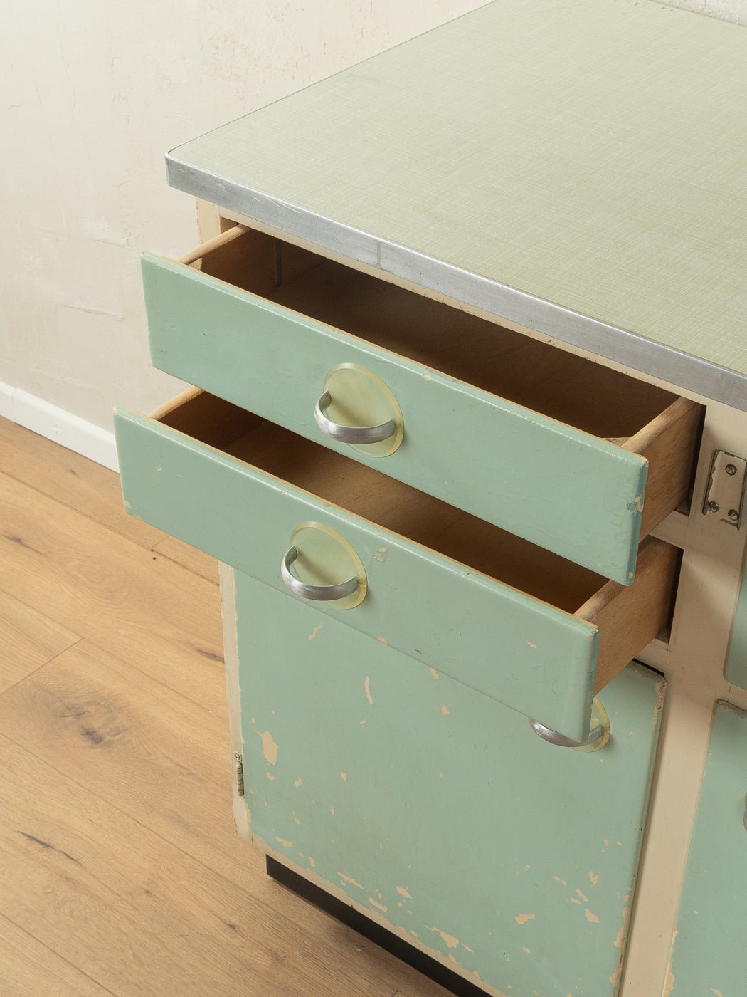 1950er Jahre Küchenschrank - Mid Century Friends - Vintage - Retro - Mid Century