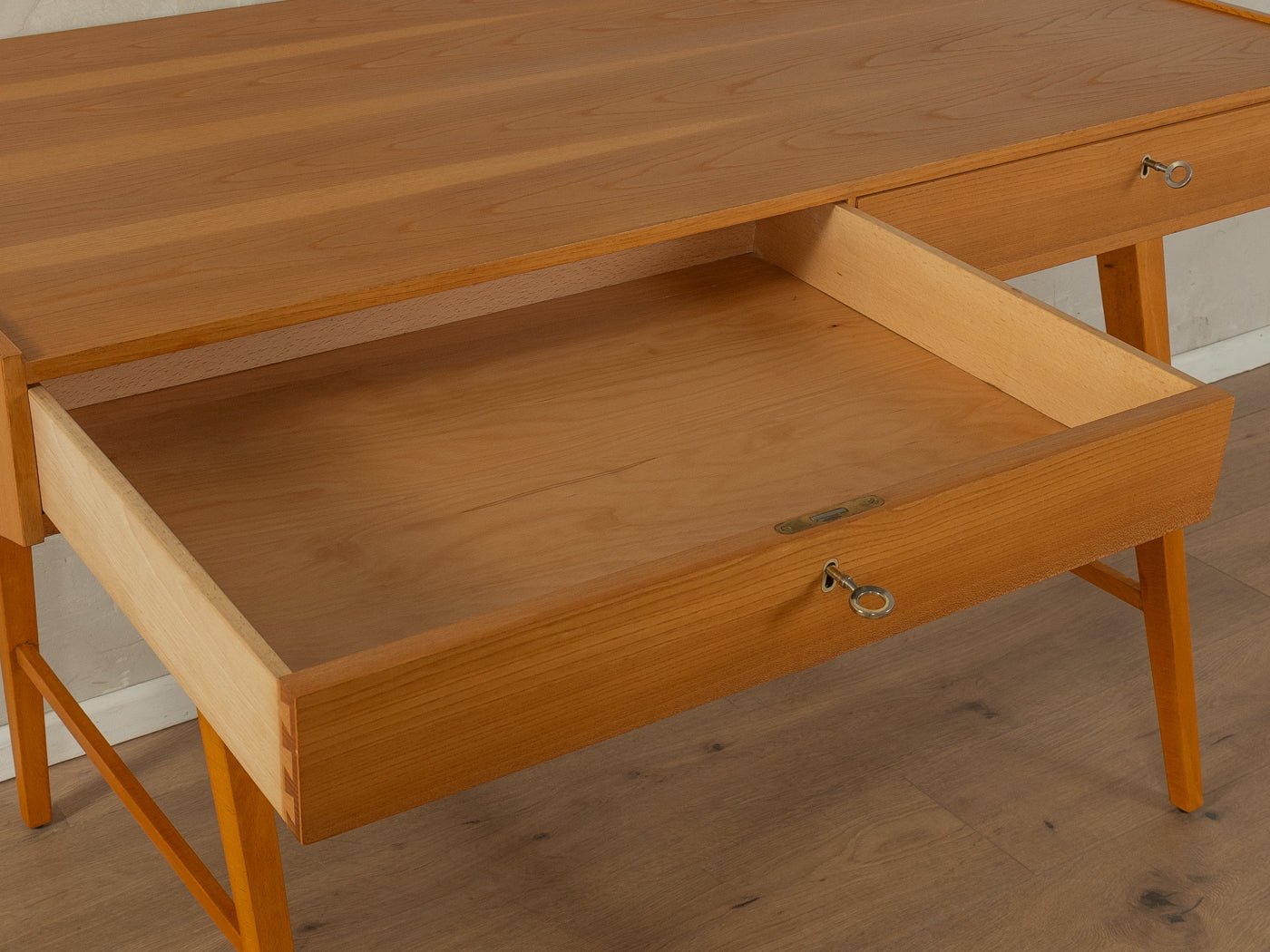 1950er Jahre Schreibtisch - Mid Century Friends - Vintage - Retro - Mid Century