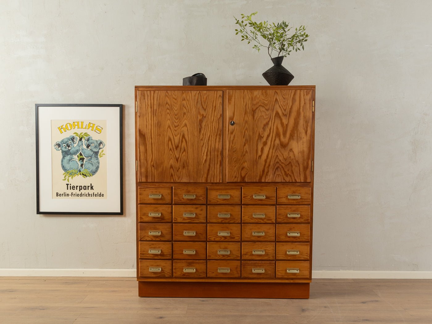 1950er Jahre Schubladenschrank - Mid Century Friends - Vintage - Retro - Mid Century