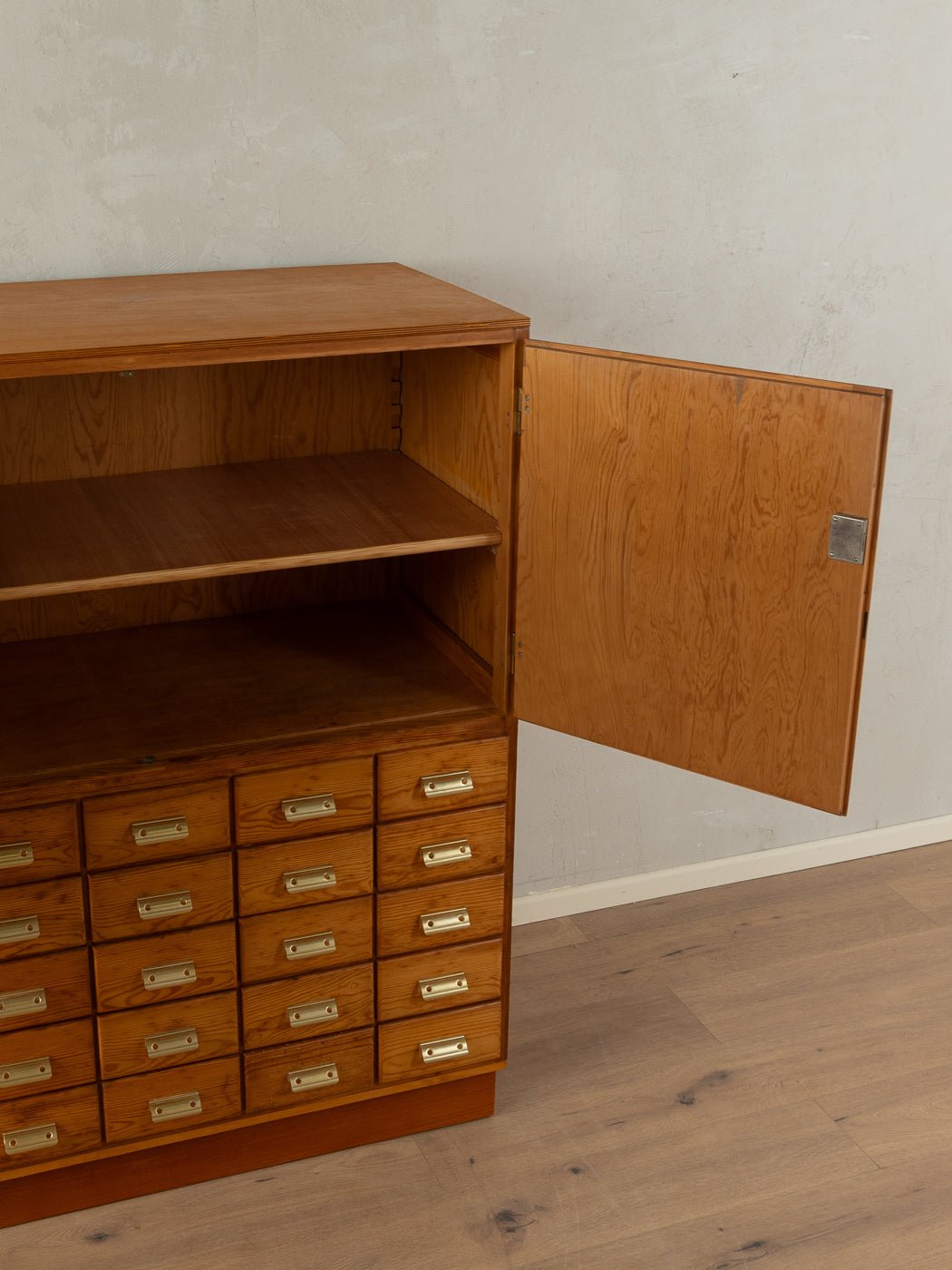 1950er Jahre Schubladenschrank - Mid Century Friends - Vintage - Retro - Mid Century