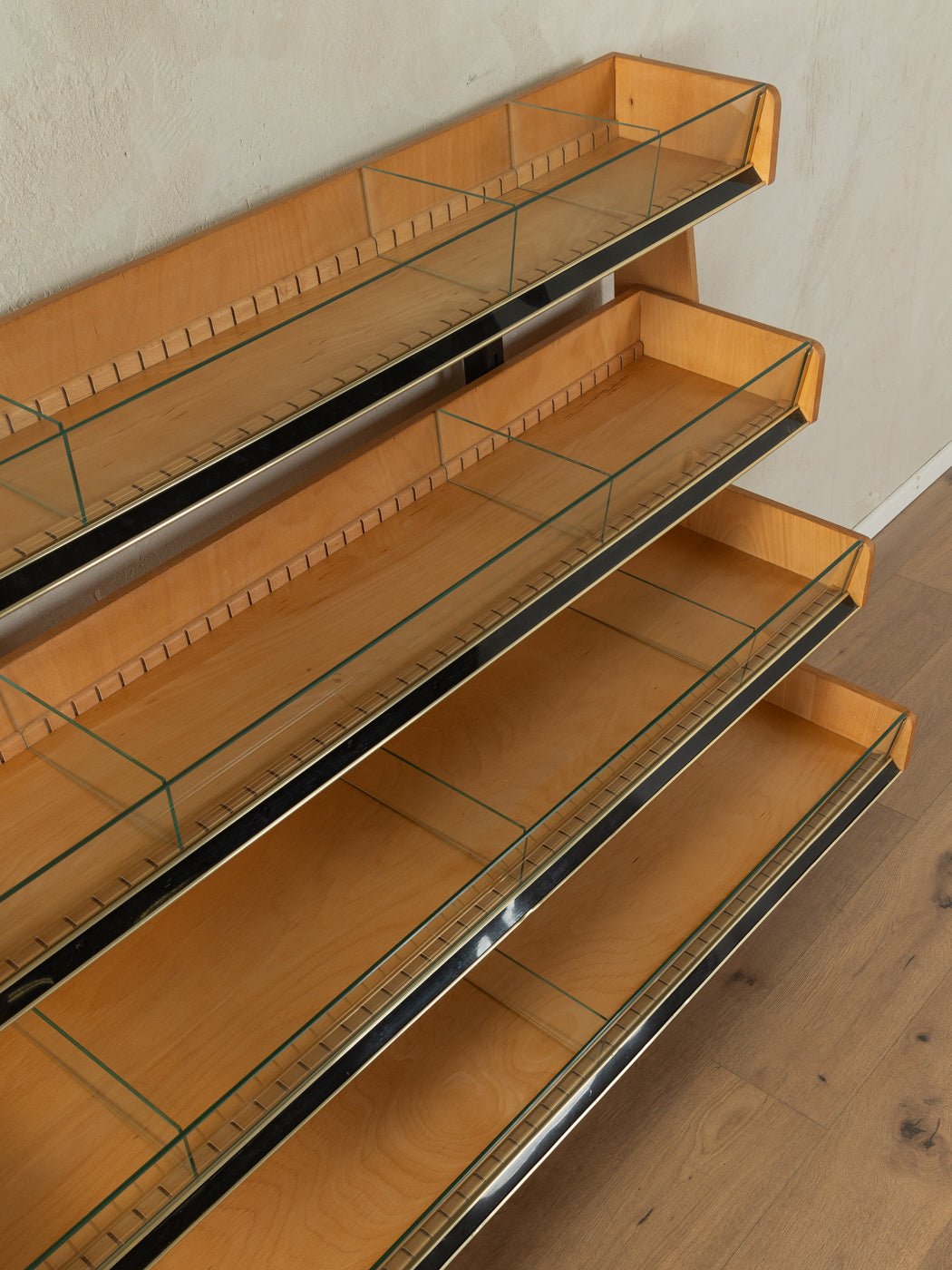 1950er Jahre Verkaufsregal - Mid Century Friends - Vintage - Retro - Mid Century
