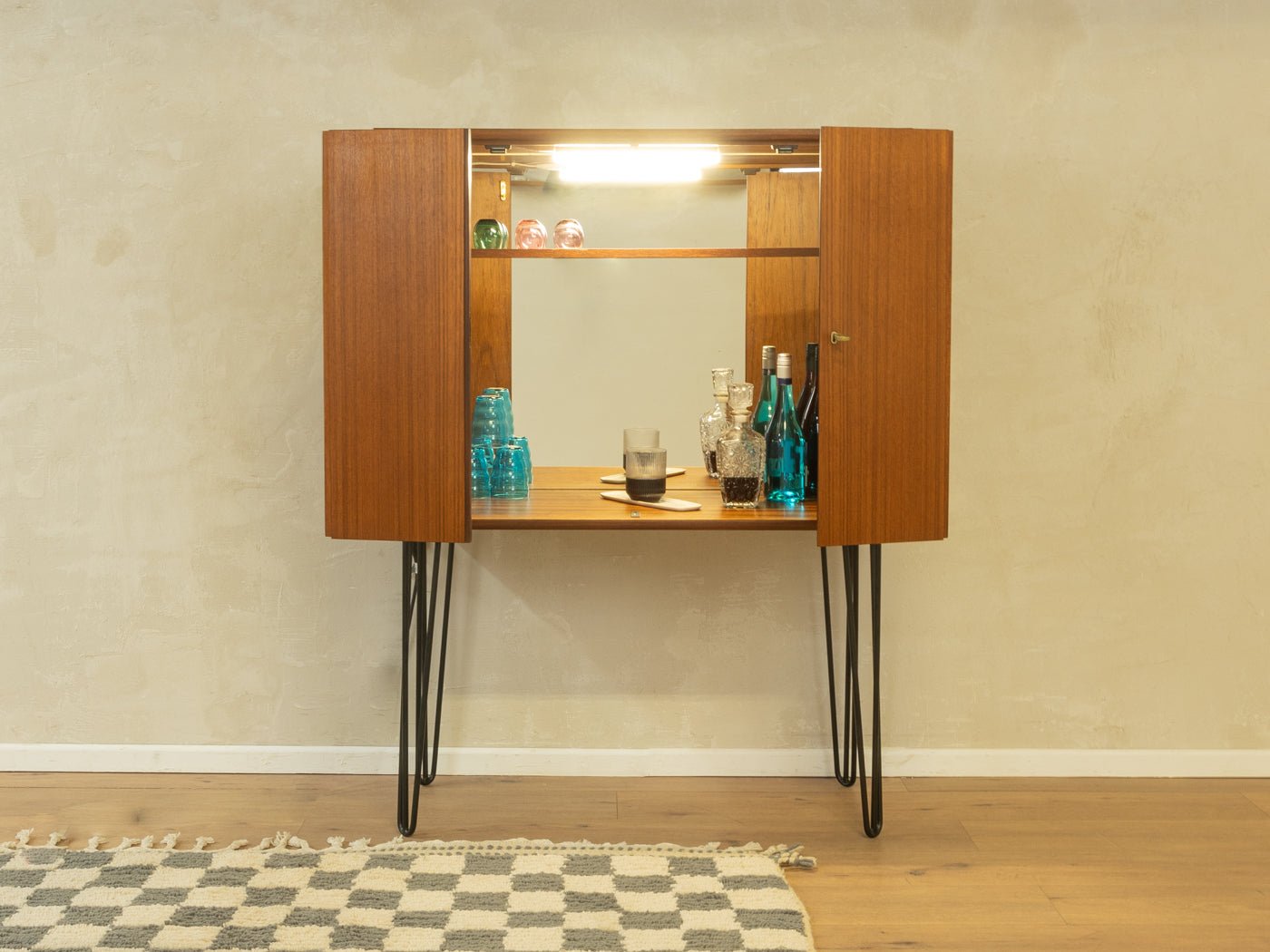 1960er Jahre Barschrank, WK Möbel - Mid Century Friends - Vintage - Retro - Mid Century