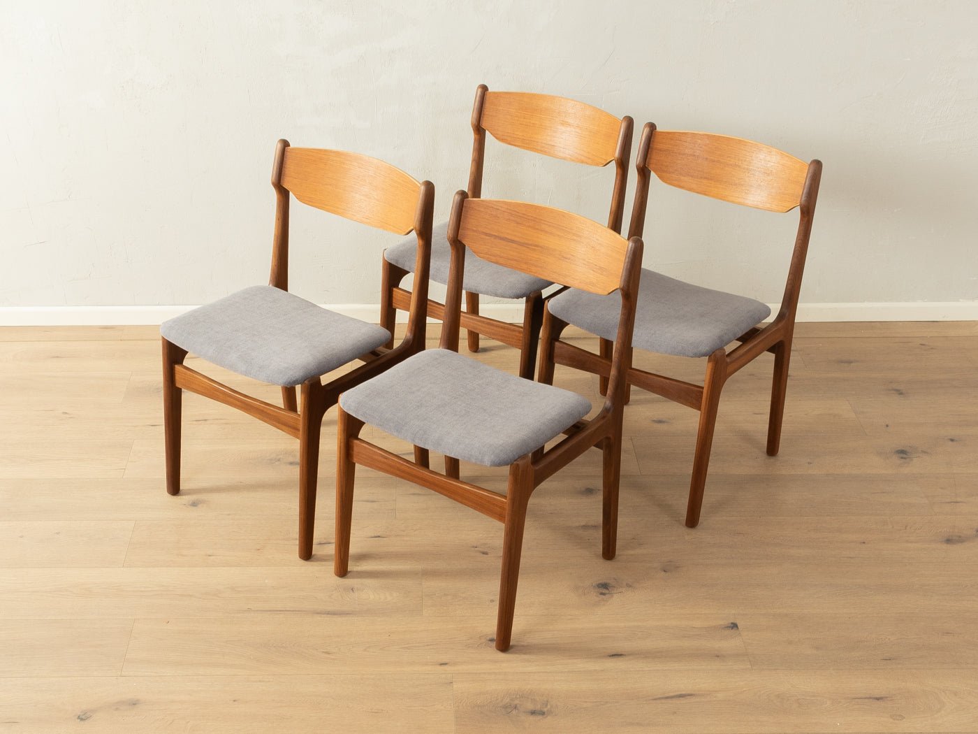 1960er Jahre Esszimmerstühle - Mid Century Friends - Vintage - Retro - Mid Century