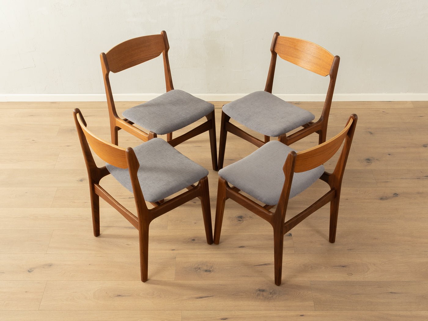 1960er Jahre Esszimmerstühle - Mid Century Friends - Vintage - Retro - Mid Century