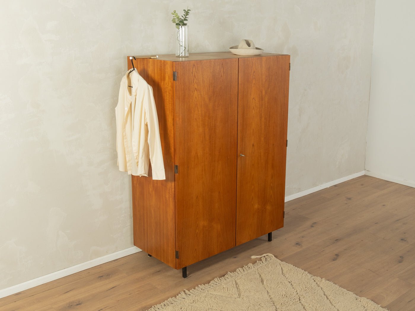 1960er Jahre Kleiderschrank - Mid Century Friends - Vintage - Retro - Mid Century