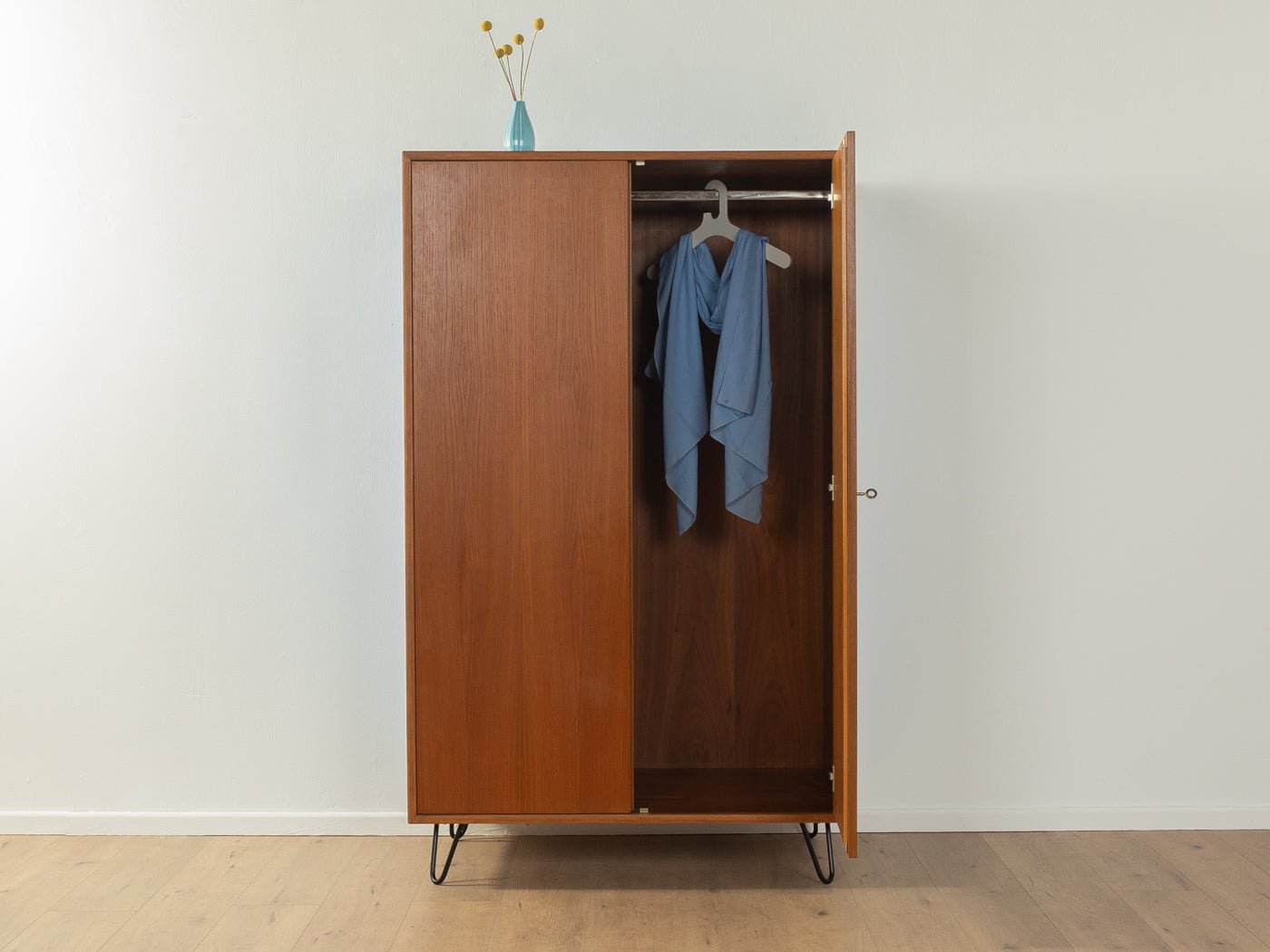 1960er Jahre Kleiderschrank, WK Möbel - Mid Century Friends - Vintage - Retro - Mid Century