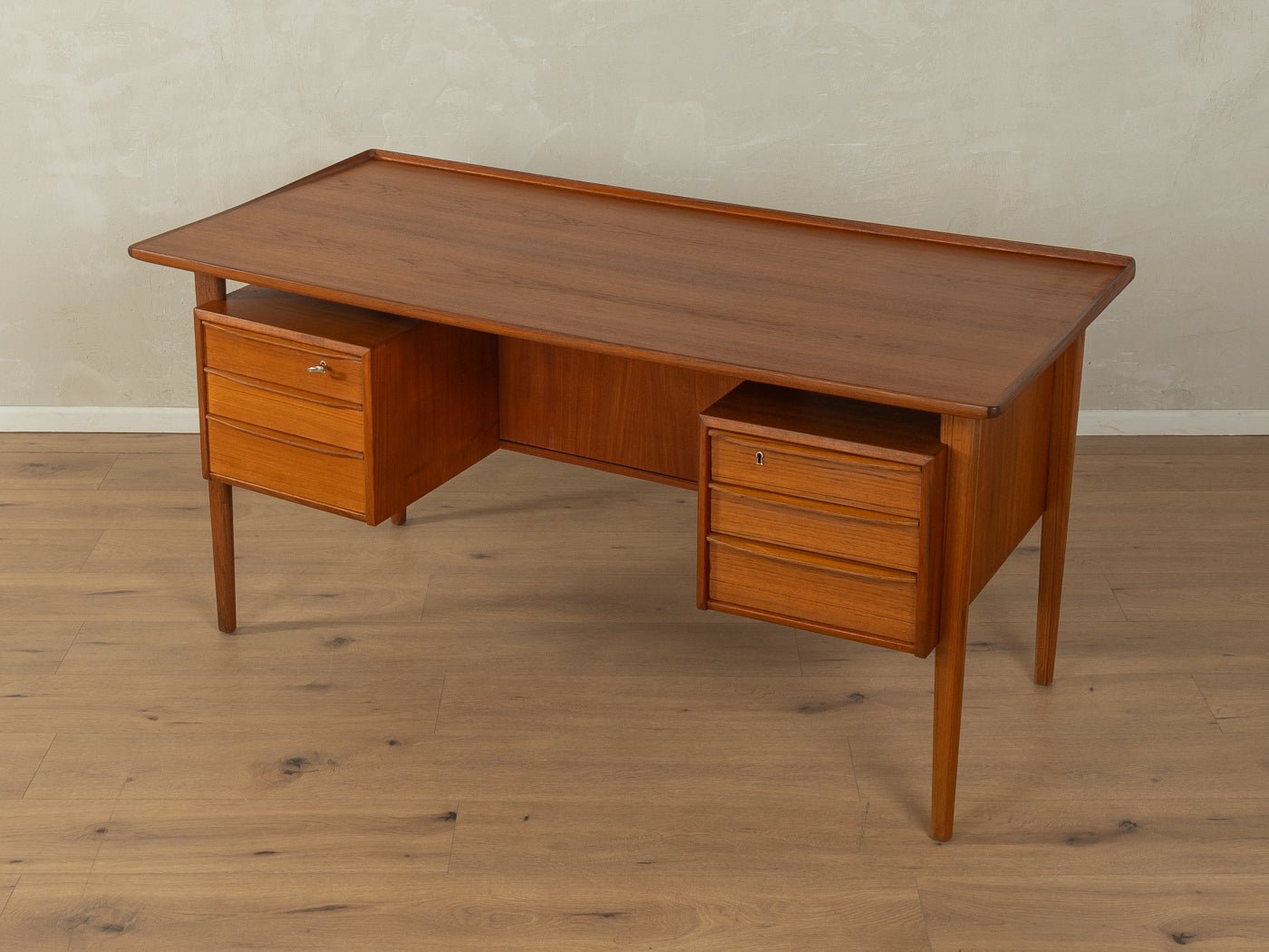 1960er Jahre Schreibtisch, Peter Løvig Nielsen - Mid Century Friends - Vintage - Retro - Mid Century