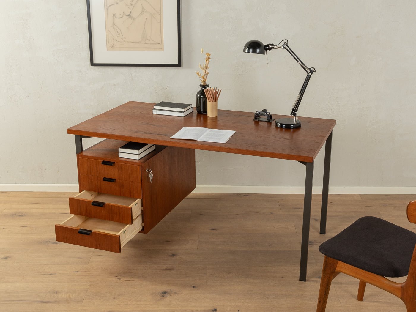 1960er Jahre Schreibtisch - Mid Century Friends - Vintage - Retro - Mid Century