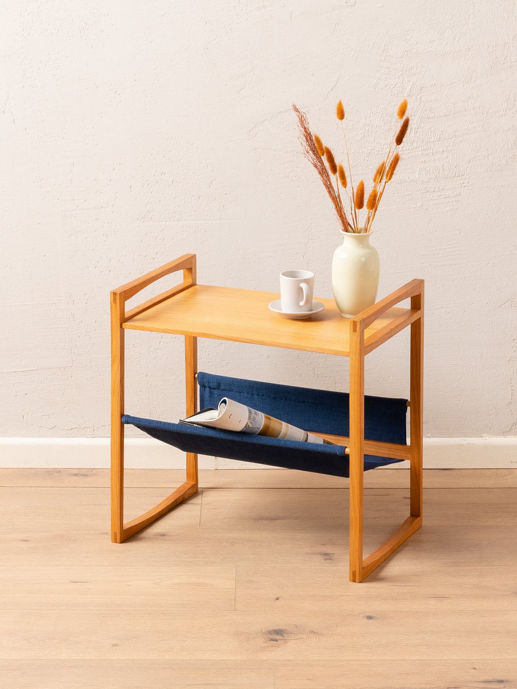 1960er Jahre Zeitungsständer, Kai Kristiansen, Sika Møbler - Mid Century Friends - Vintage - Retro - Mid Century