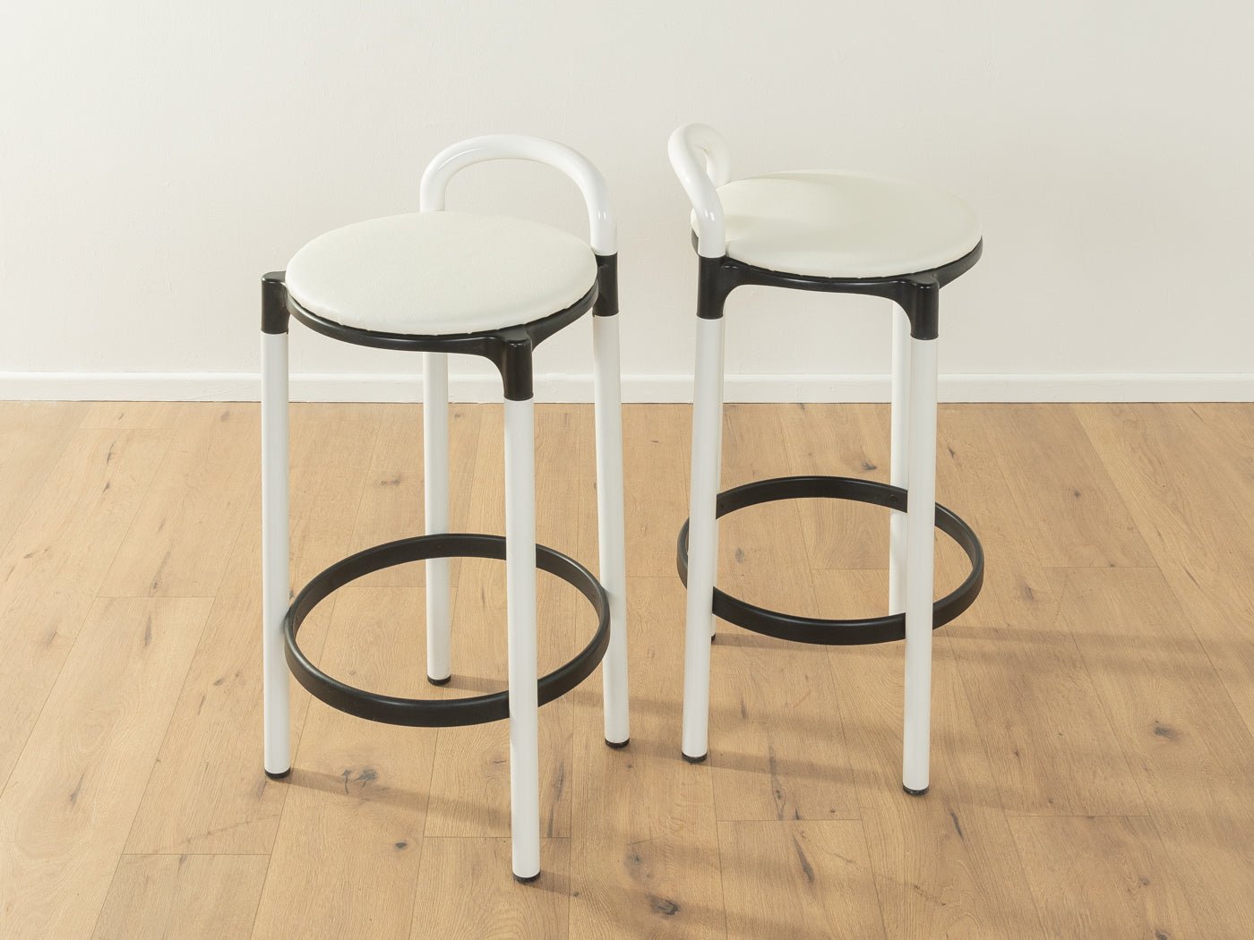 1980er Jahre Hocker, Anna Castelli Ferrieri für Kartell - Mid Century Friends - Vintage - Retro - Mid Century