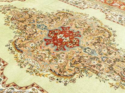 1960er Jahre  Kashmar Teppich, 250 x 350