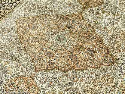 1960er Jahre Kaschmir Teppich, 187 x 276