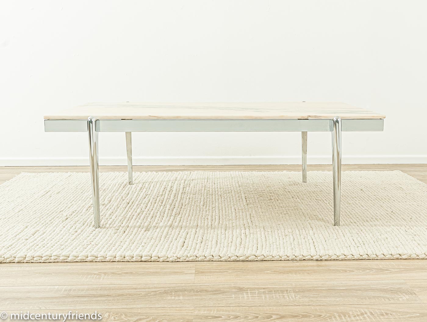 Exclusiver Couchtisch