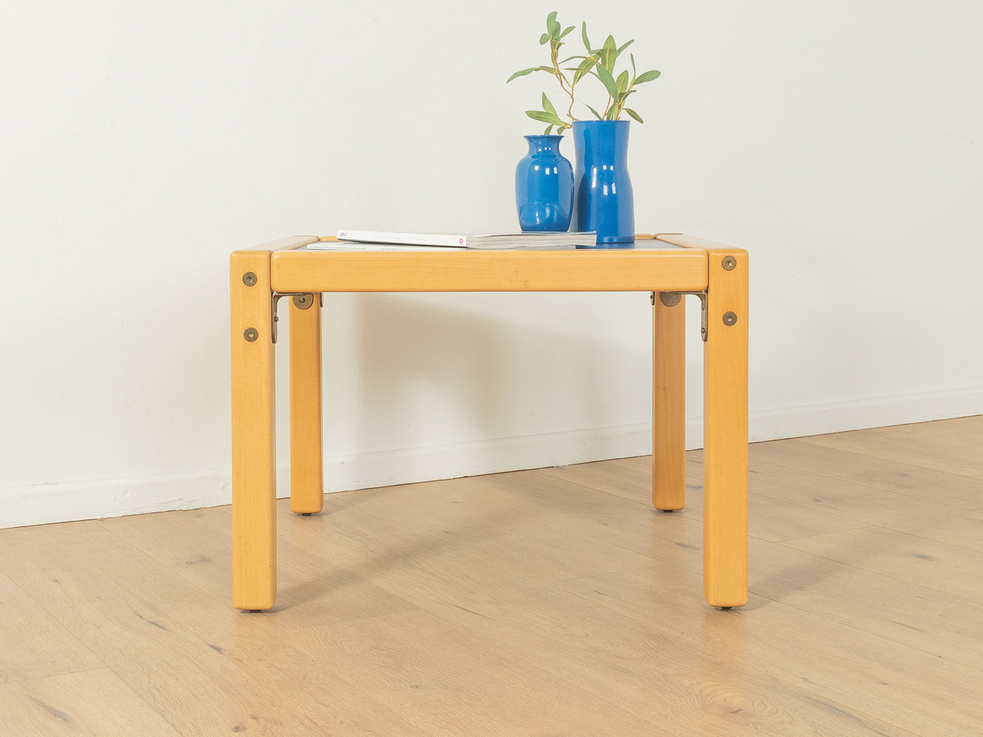 Flötotto Couchtisch