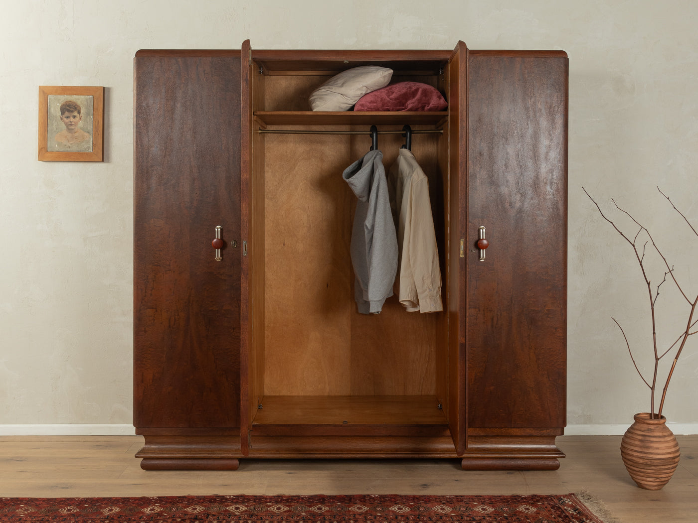 Art déco Kleiderschrank