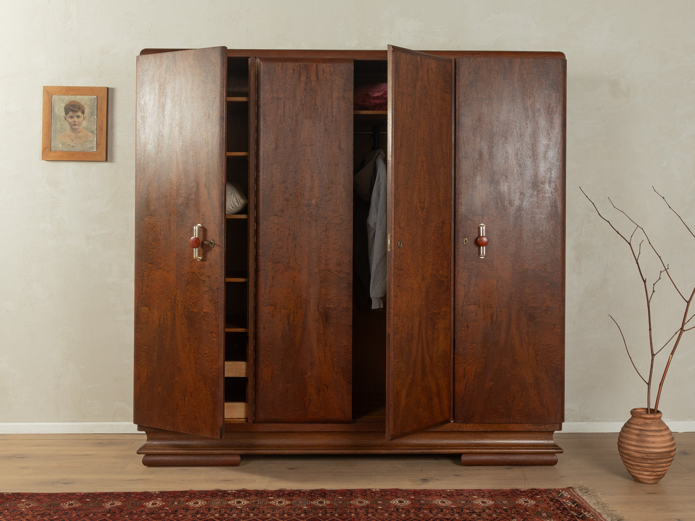 Art déco Kleiderschrank