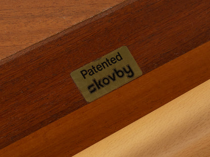 Einzigartiger Esstisch, Skovby