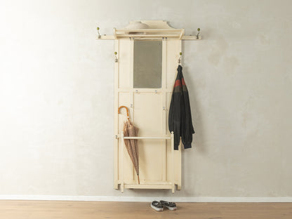 Art Déco Garderobe