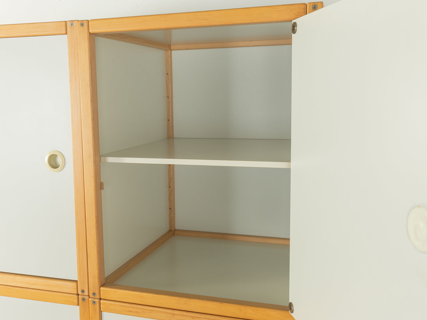 Flötotto wardrobe