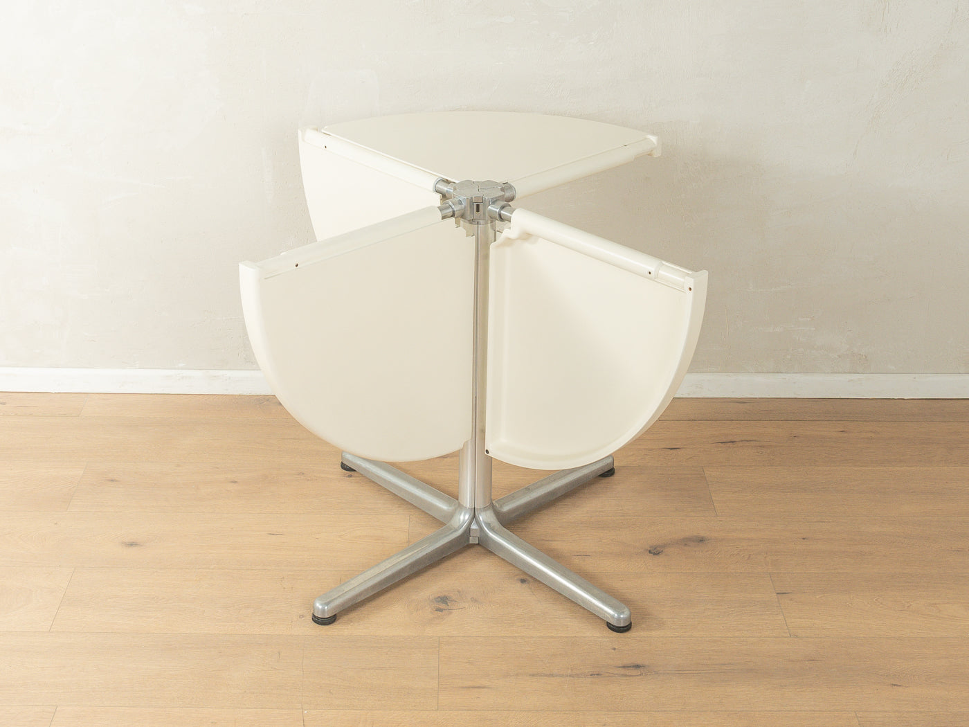PLANO folding table, Giancarlo Piretti – MCF Select