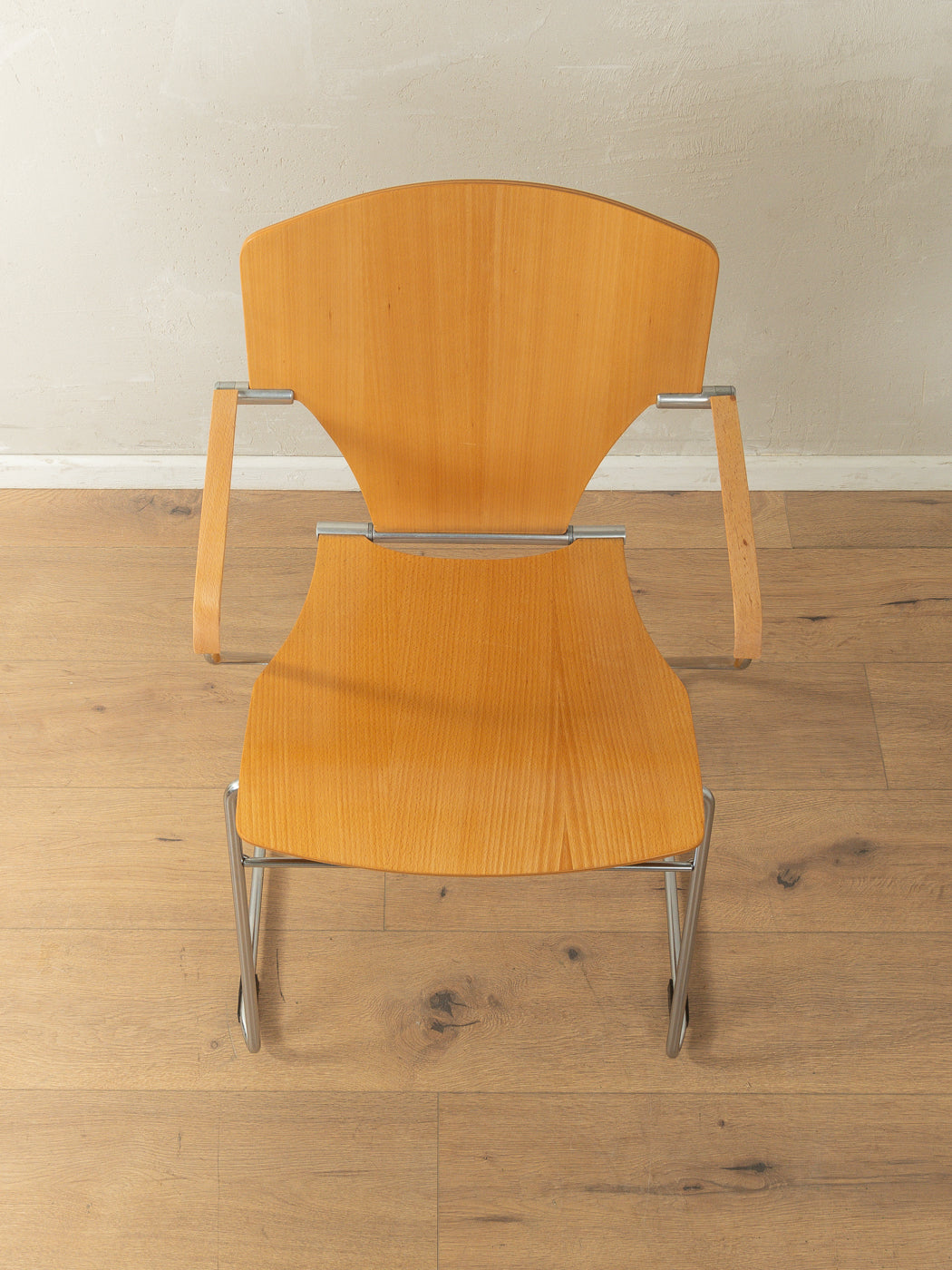 EGOA 300 swing chairs, Josep Mora, Stua