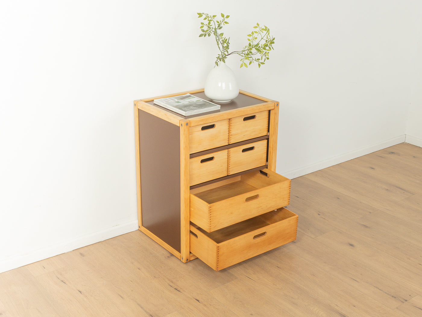 Flötotto chest of drawers