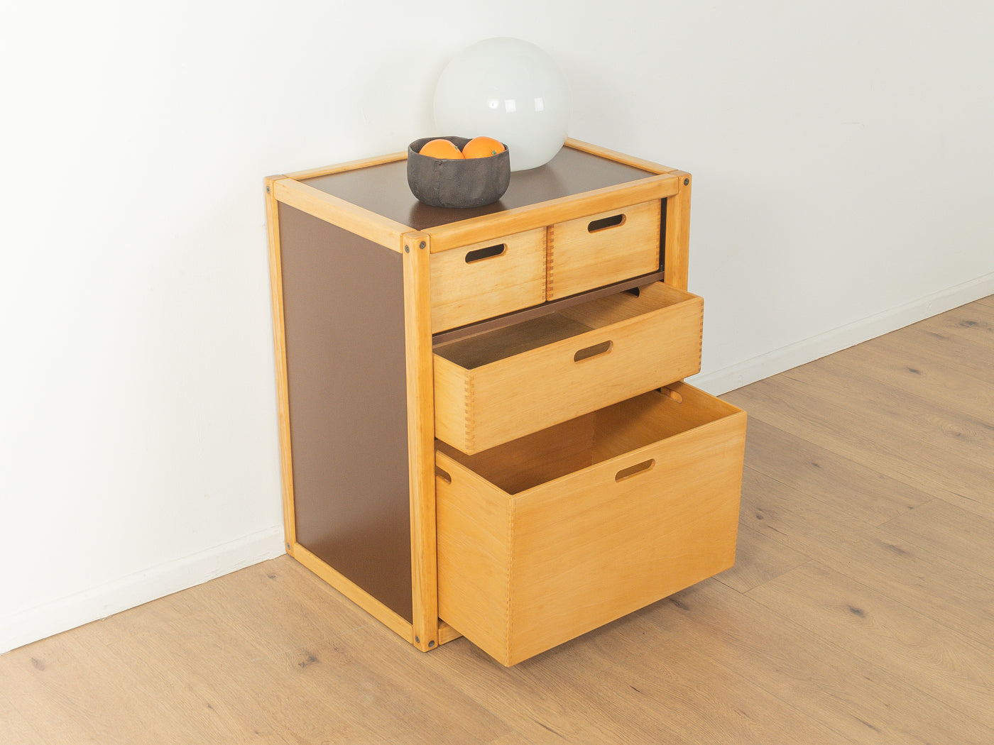 Flötotto chest of drawers