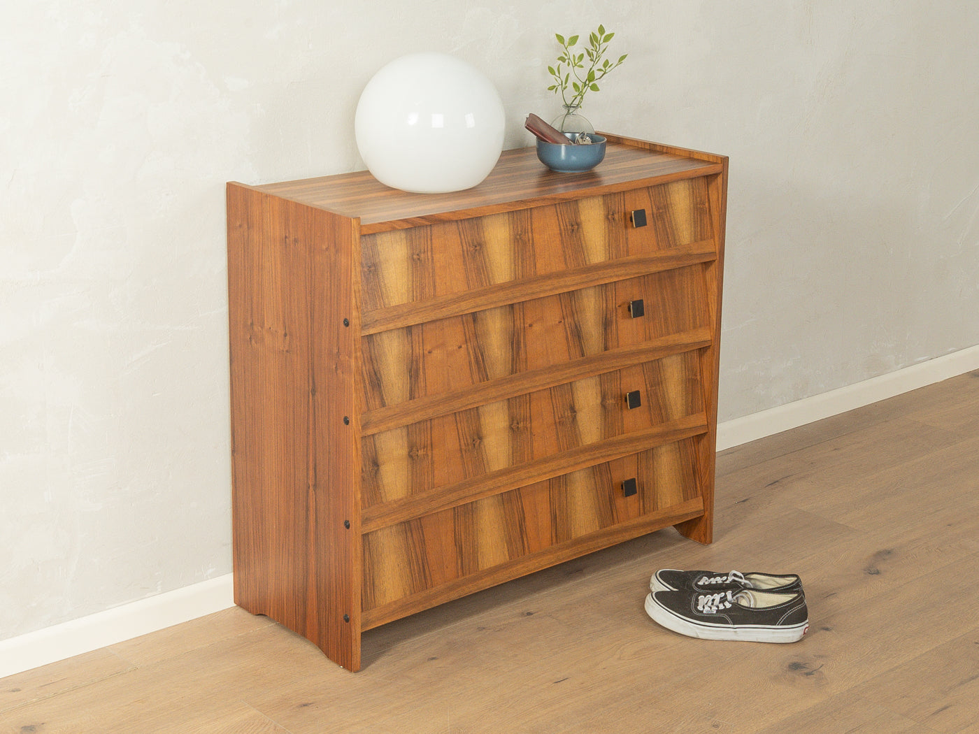 1960er Jahre Schuhschrank