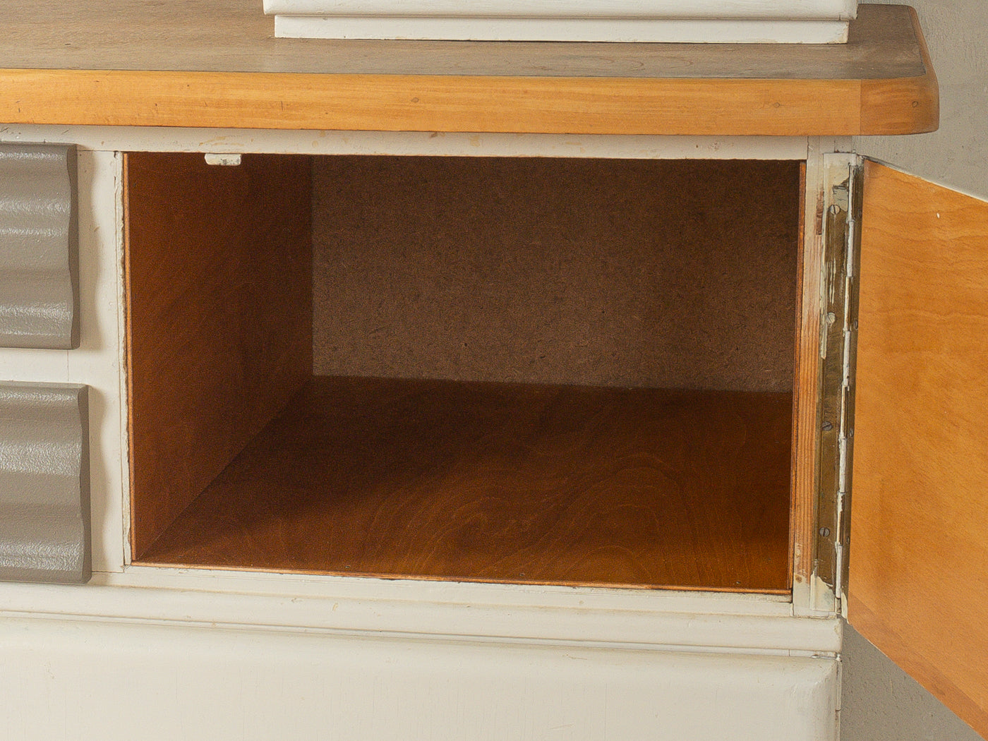 1920er Jahre Art Déco Küchenschrank