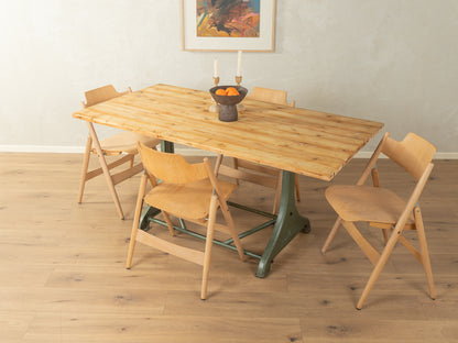 Einzigartiger Esstisch, Kuhlmann