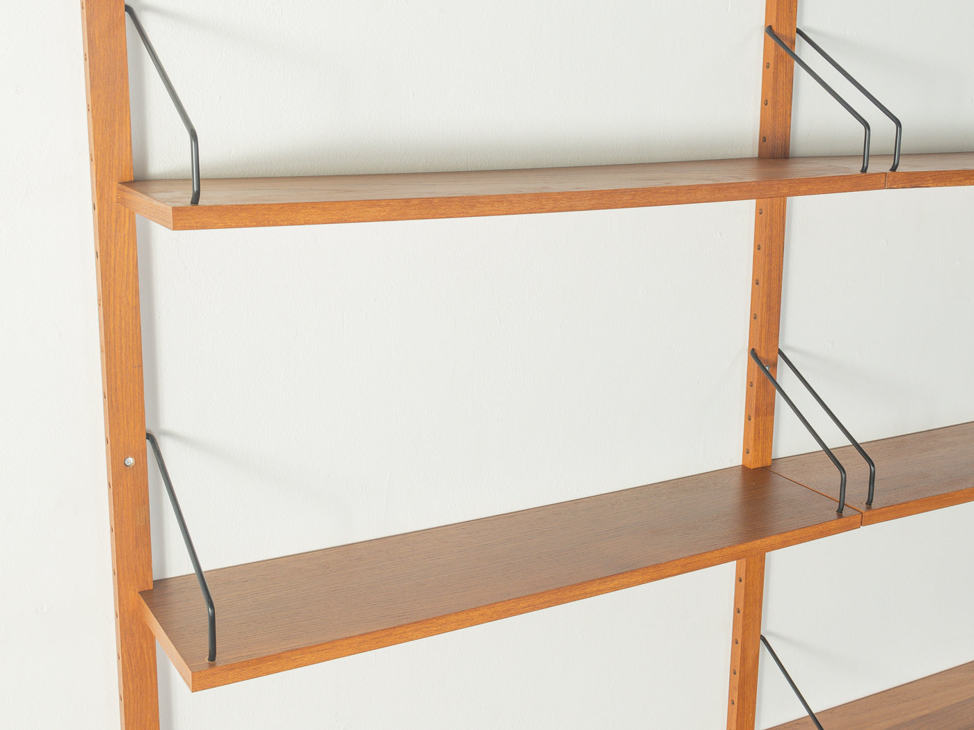 1960s wall shelf, Poul Cadovius