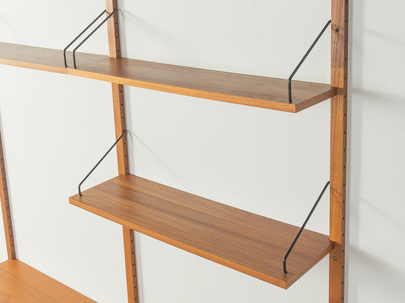 1960s wall shelf, Poul Cadovius