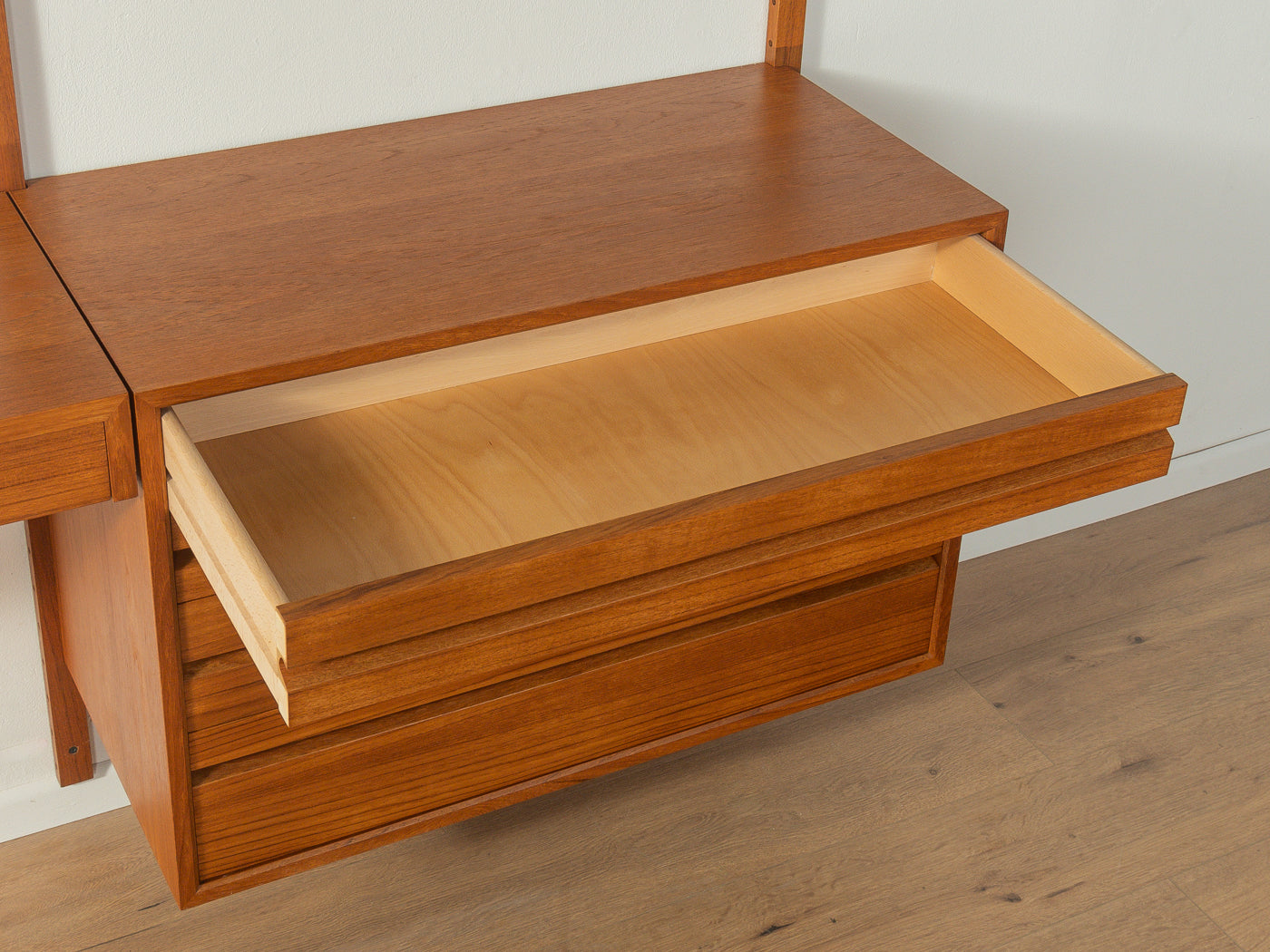 1960s wall shelf, Poul Cadovius