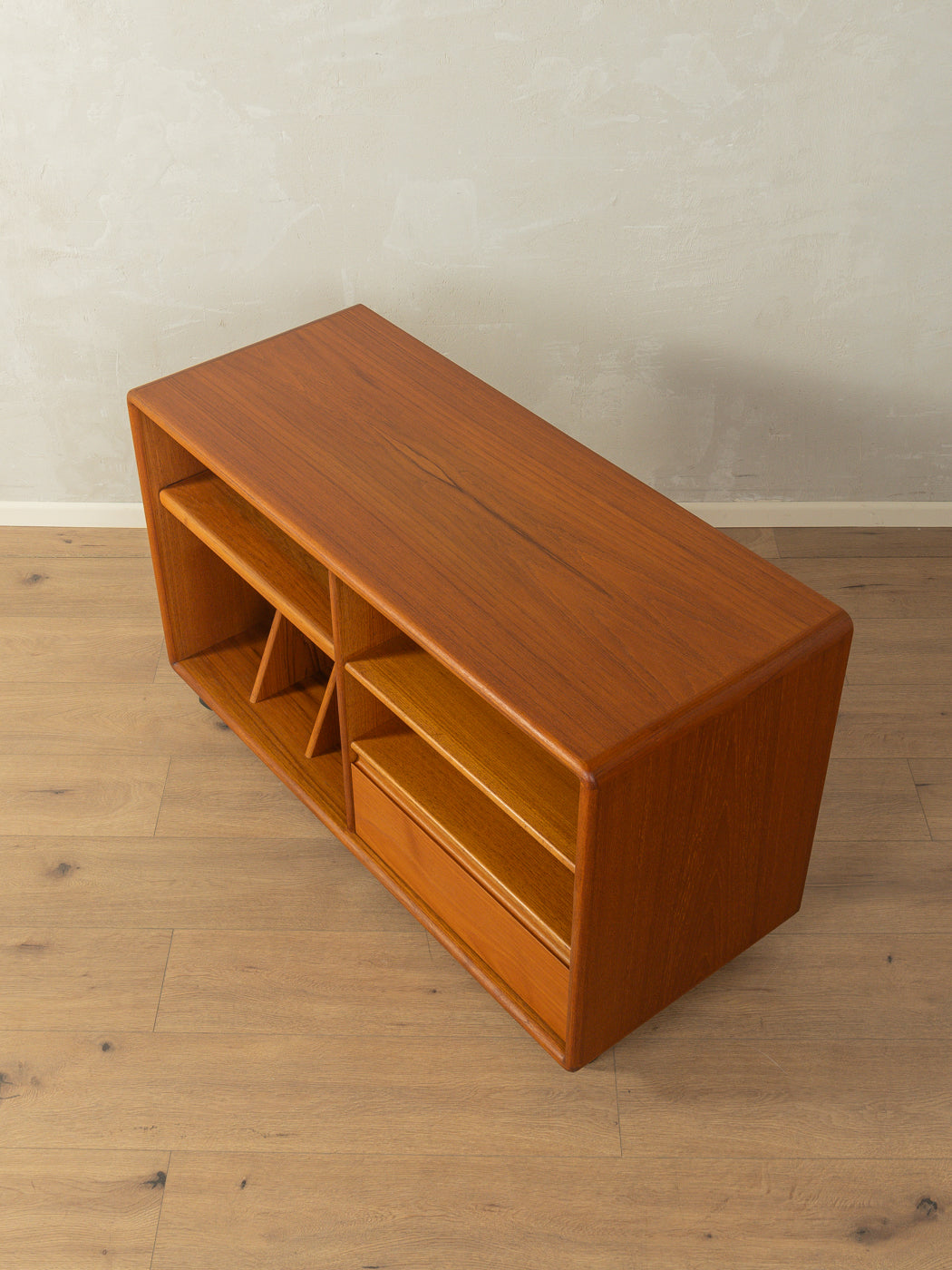 1960er Jahre HiFi-Rack, Dyrlund