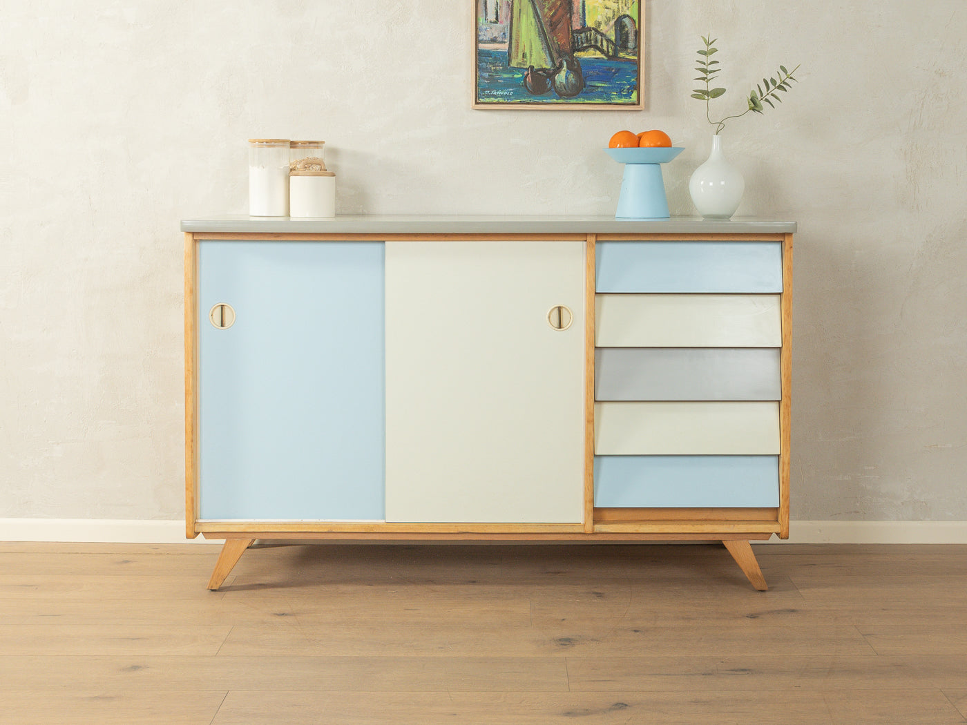 Zauberhafter 1950er Jahre Küchenschrank