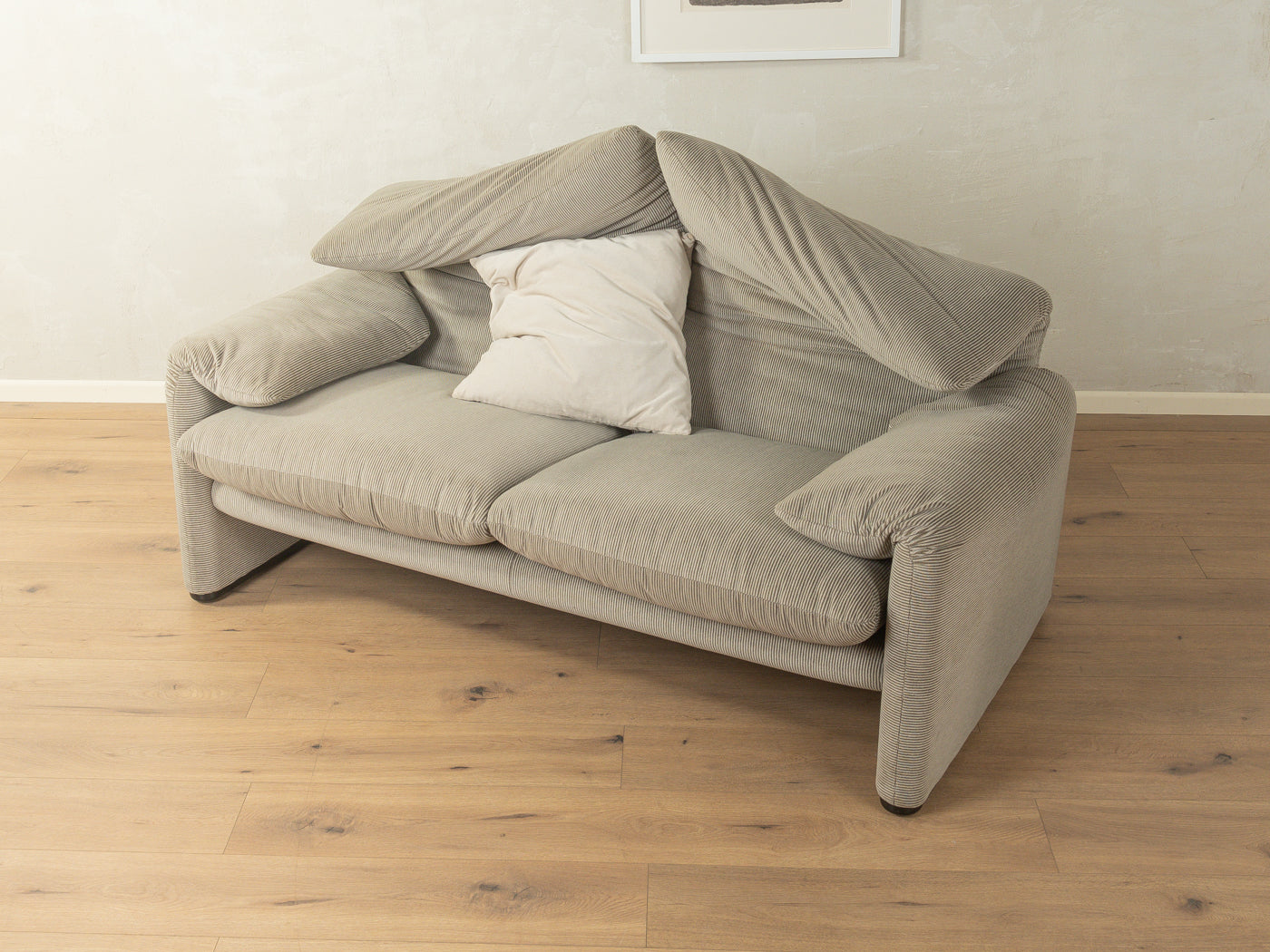 675 MARALUNGA Sofa, Vico Magistretti, Cassina