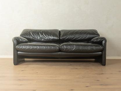 675 MARALUNGA Sofa, Vico Magistretti, Cassina