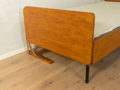 Einzigartiges Klappbett