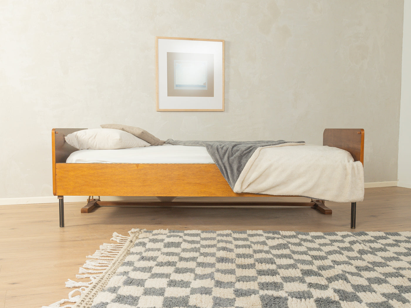 Einzigartiges Klappbett