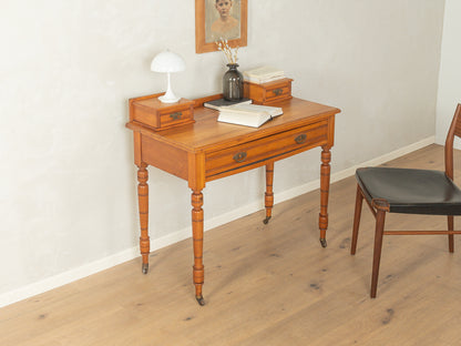 Gründerzeit Schreibtisch