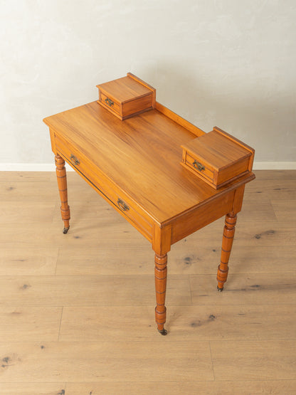 Gründerzeit Schreibtisch