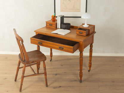 Gründerzeit Schreibtisch
